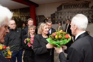 Gratulacje od Ireny Zielińskiej, byłej, wieloletniej Kierowniczki Saloniku Czterech Muz w Obornikach Śląskich